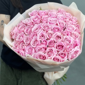 Букет из 55 роз Аваланж (60 см) в Озерах