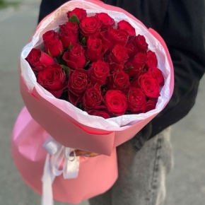 Букет "Эсса" 25 красных роз Кения (60 см) в Озерах
