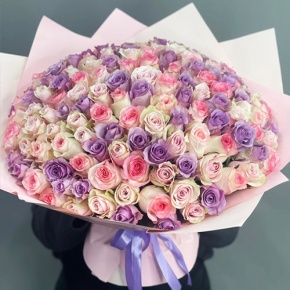 Букет из 101 розы нежный микс (40 см) в Озерах