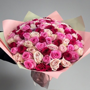 Букет "Ода любви" из 101 розы микс (40 см) в Озерах