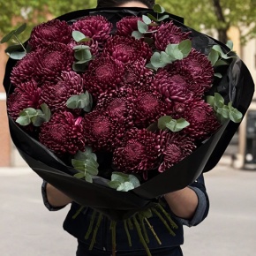 Букет из 21 винной хризантемы Бигоуди в Озерах