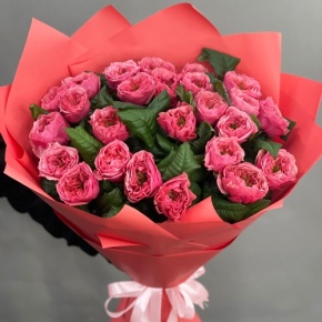 Букет из 25 махровых пионовидных роз Риджентс парк  (70 см) в Озерах